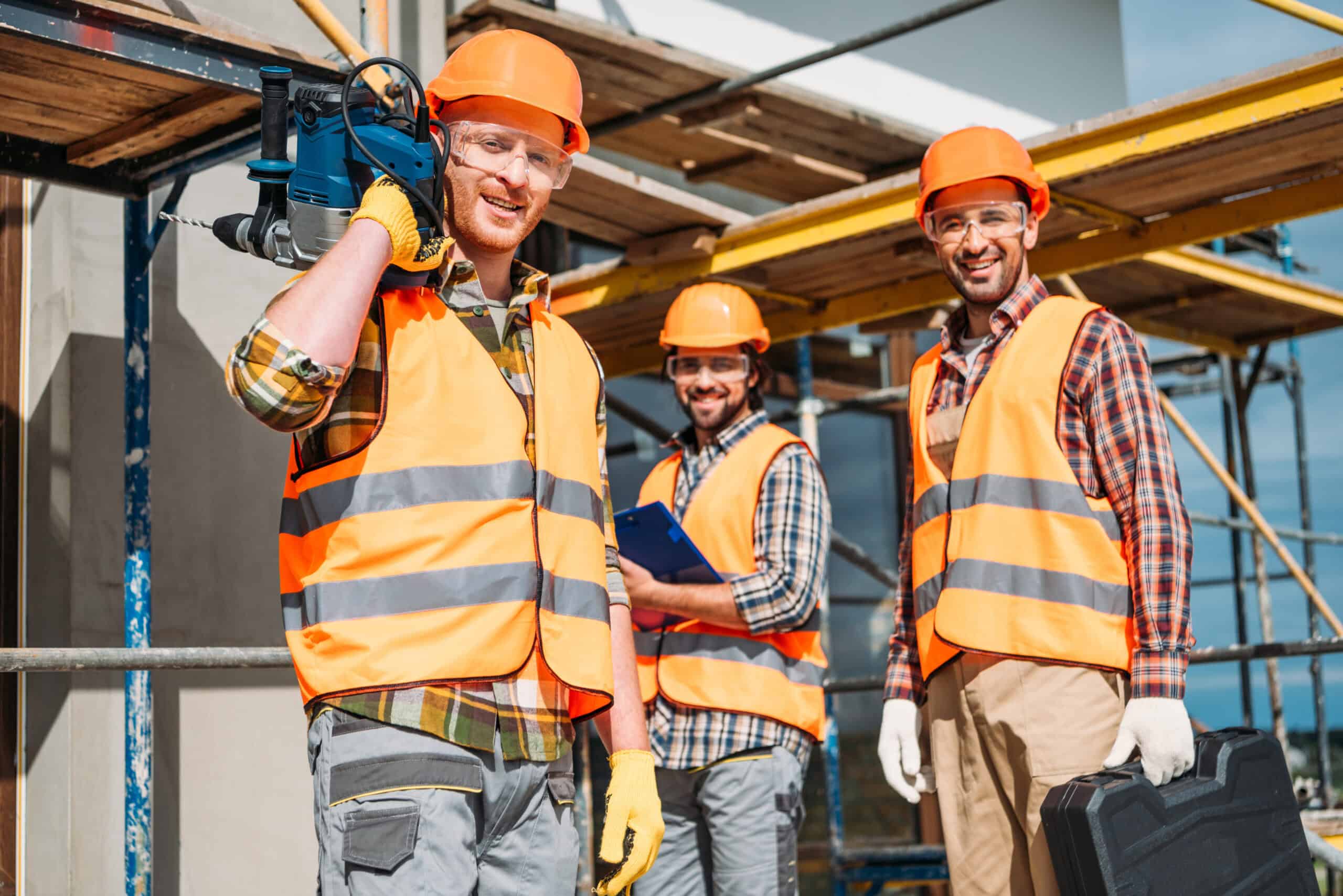 Construction workers in Miami protected by general liability insurance coverage